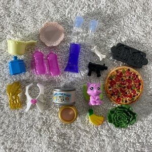 5/$35 Colourful Tiny Toys & Accessories Lot 18pcs